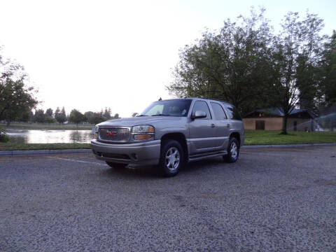2003 GMC Yukon Denali