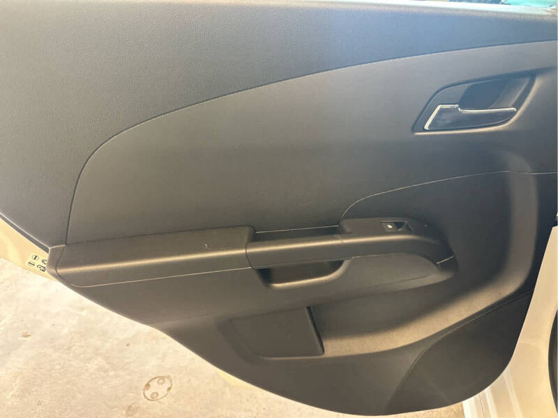 2019 Chevrolet Sonic LT Auto