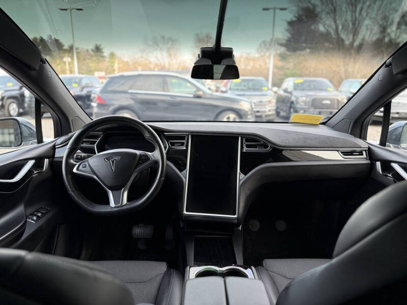 2017 Tesla Model X 90D
