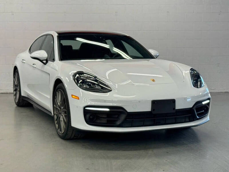 2023 Porsche Panamera
