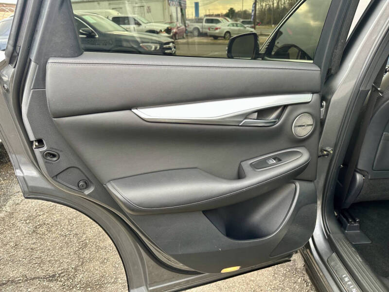 2019 Infiniti QX50 Pure