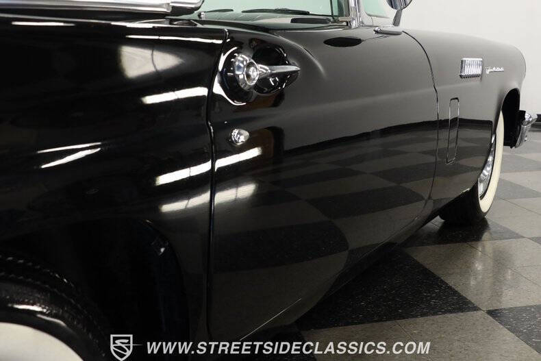 1957 Ford Thunderbird