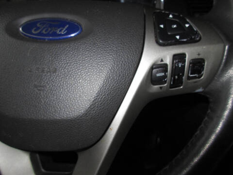 2014 Ford Taurus SEL