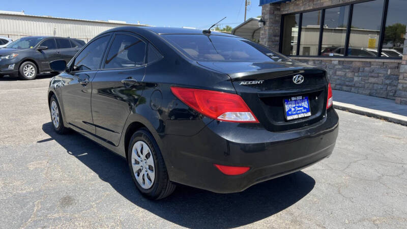 2017 Hyundai Accent SE