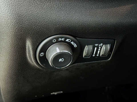 2022 Jeep Compass (Red) Edition