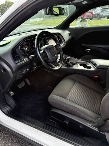 2023 Dodge Challenger SXT