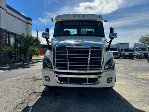 2019 Freightliner Cascadia for sale at The Auto Market Sales & Services Inc. in Orlando FL