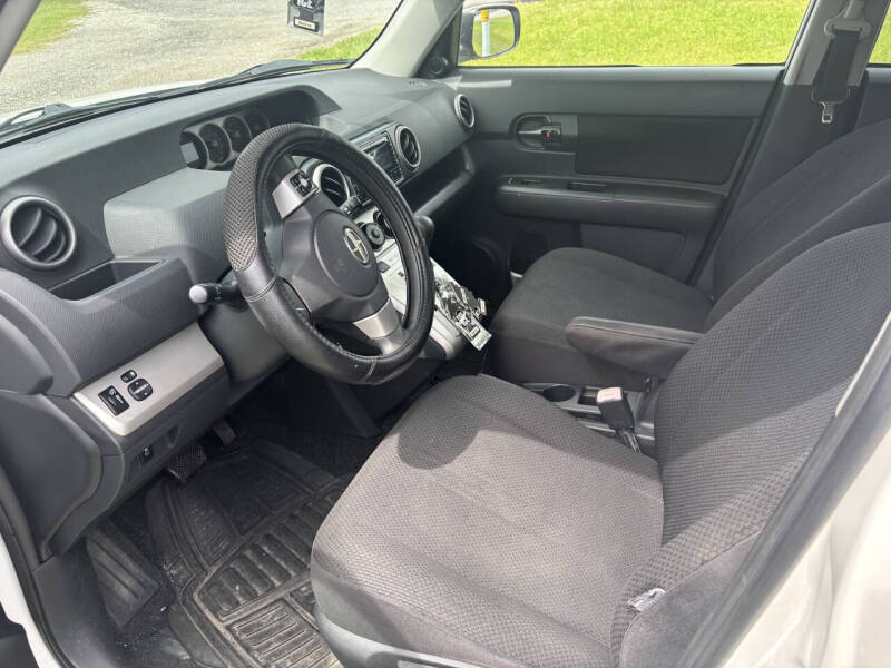2009 Scion xB