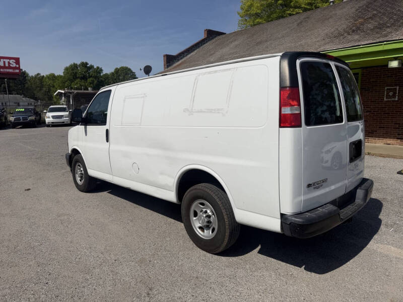 2019 Chevrolet Express 2500