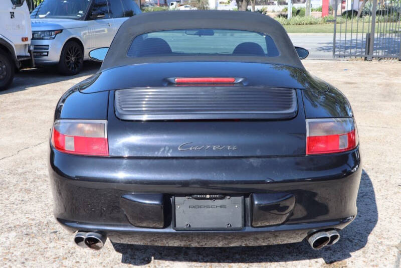 2003 Porsche 911 Carrera