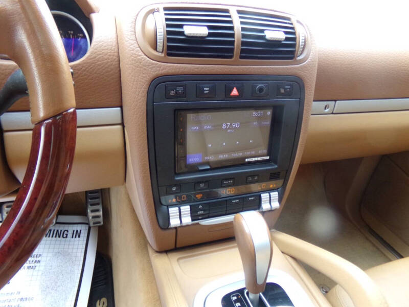 2005 Porsche Cayenne S