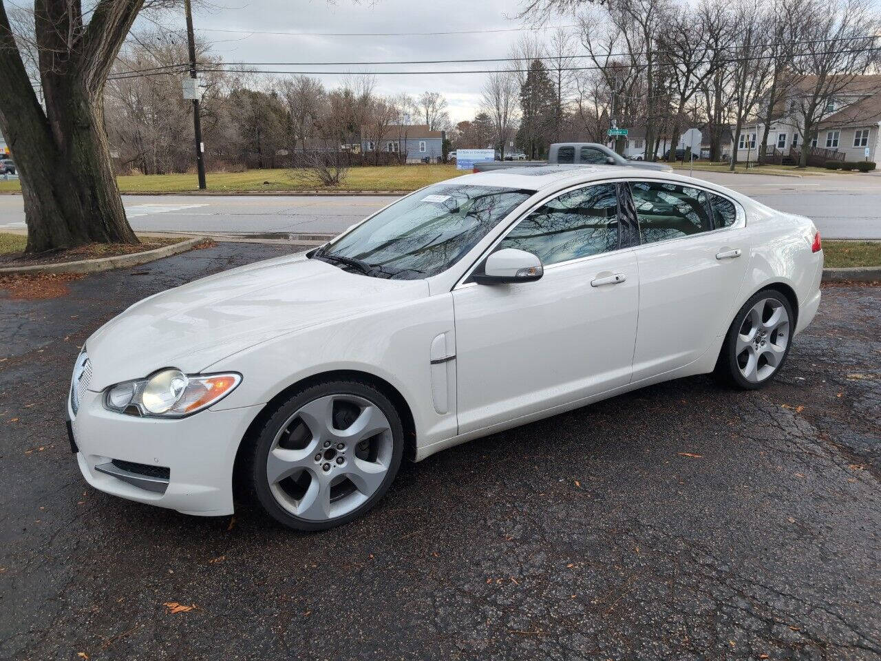 Used 2018 Jaguar XF Near Chicago