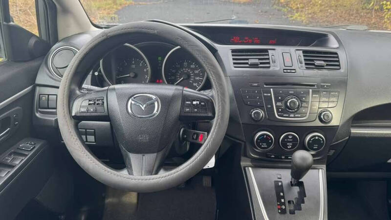 2012 Mazda MAZDA5 Sport