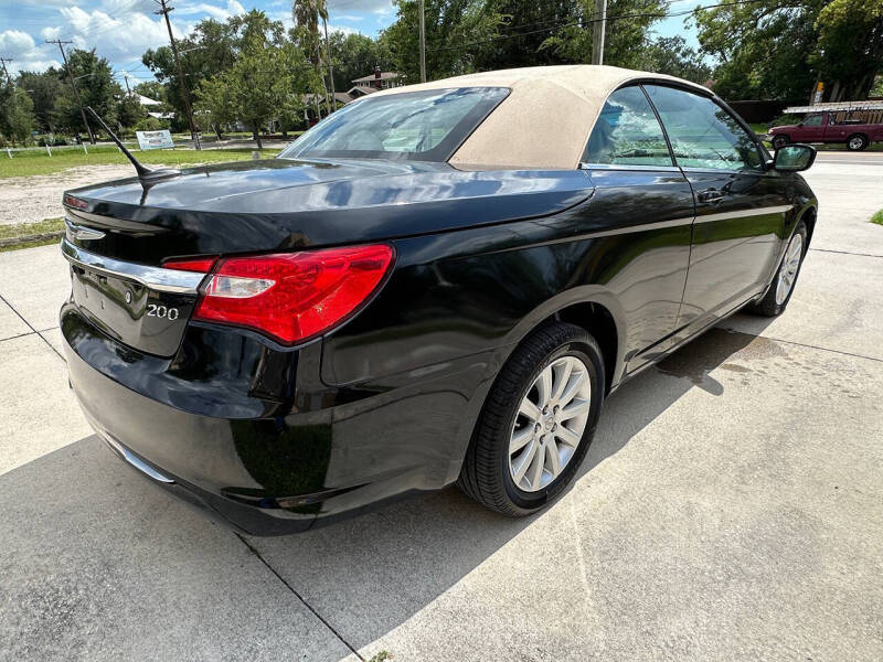 2014 Chrysler 200 Touring