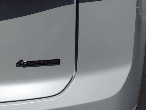 2026 Volkswagen Atlas Cross Sport SEL Premium R-Line 4Motion