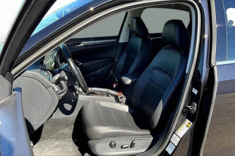 2017 Volkswagen Passat 1.8T SE