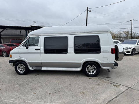 1997 Dodge Ram Van 2500