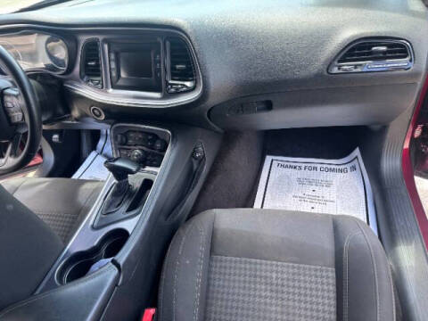 2017 Dodge Challenger SXT