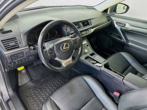 2014 Lexus CT 200h