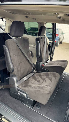 2012 Dodge Grand Caravan Crew