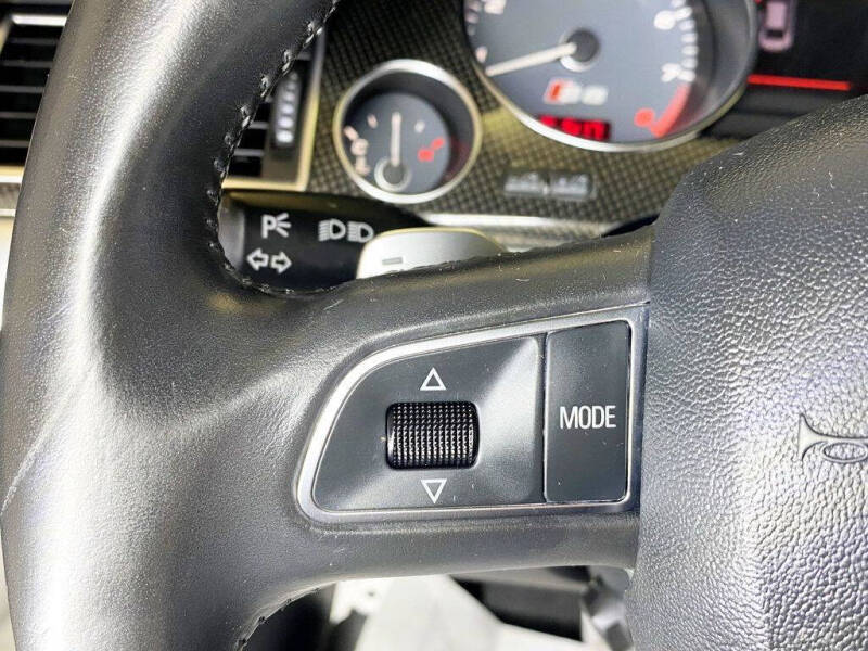 2008 Audi S8 quattro