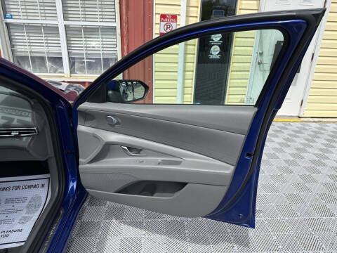 2022 Hyundai Elantra