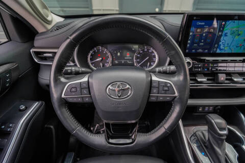 2022 Toyota Highlander Limited