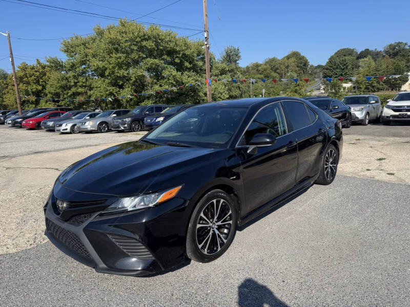 2019 Toyota Camry SE