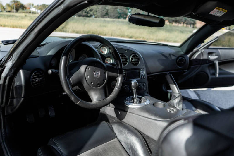 2006 Dodge Viper SRT-10