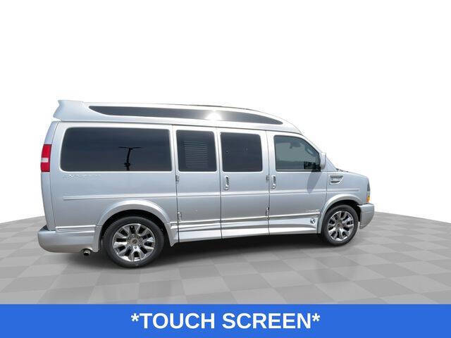 2025 GMC Savana 2500