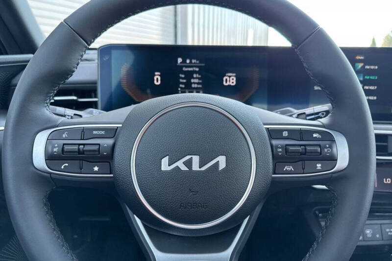 2026 Kia K5