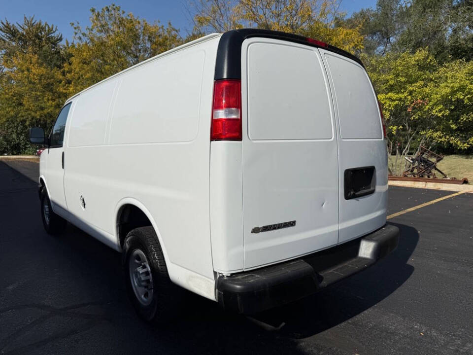 2018 Chevrolet Express for sale at Deals & Trades in Aurora, IL