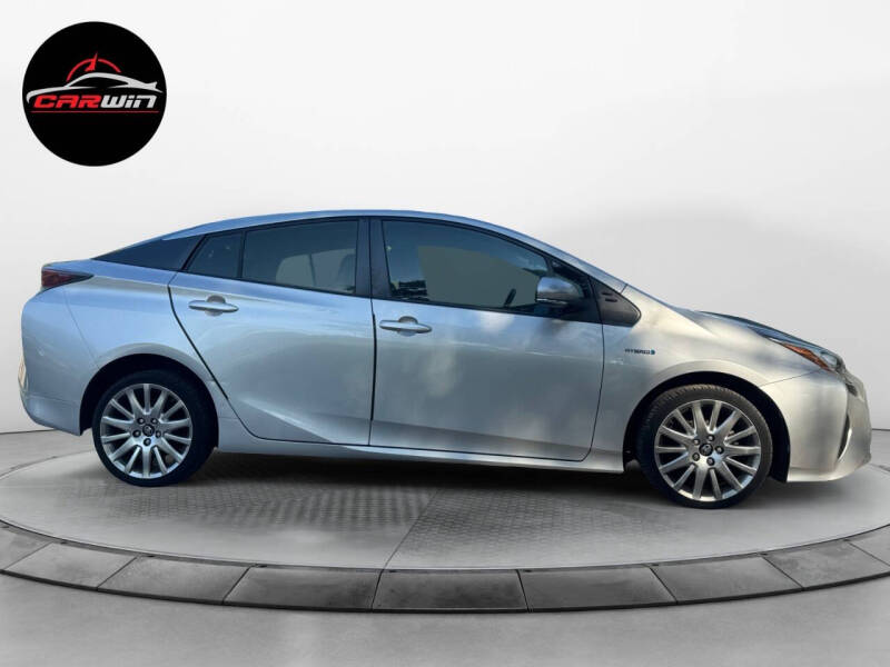 2016 Toyota Prius Two