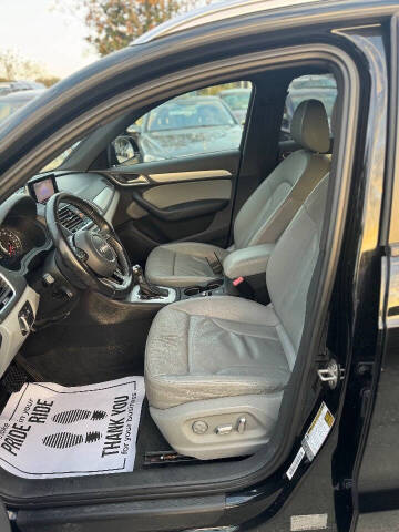 2017 Audi Q3 2.0T Premium