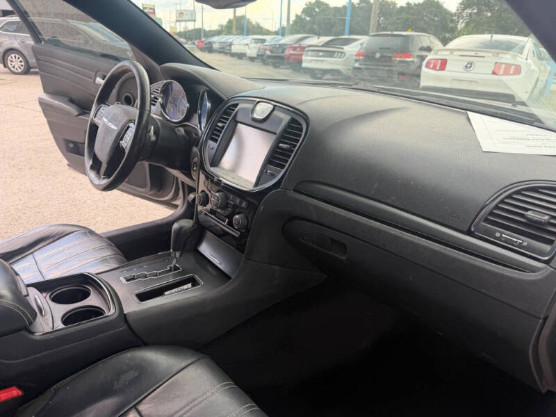 2014 Chrysler 300 S