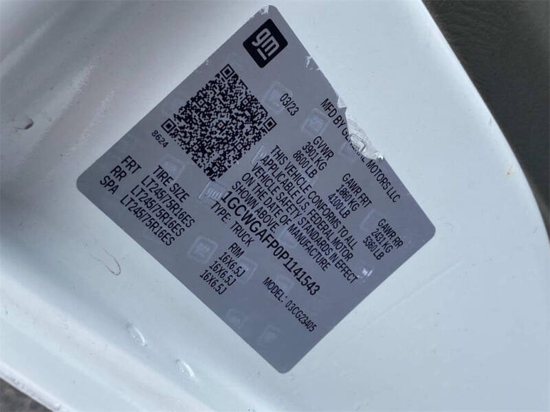 2023 Chevrolet Express 2500