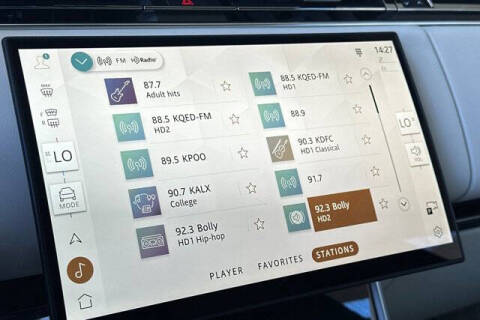 2025 Land Rover Range Rover P400 SE LWB