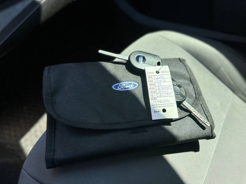 2015 Ford Escape SE