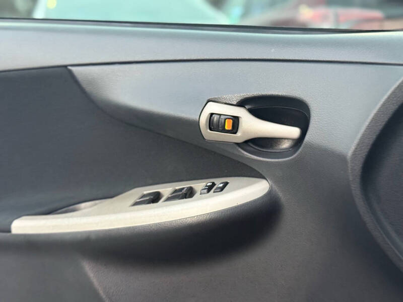 2013 Toyota Corolla S Special Edition