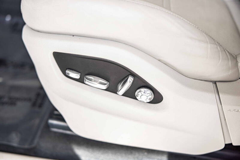 2021 Porsche Cayenne E-Hybrid