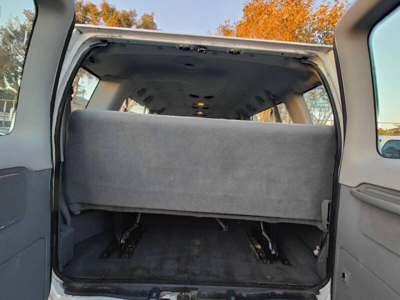 2007 Ford E-Series E-350 SD XLT