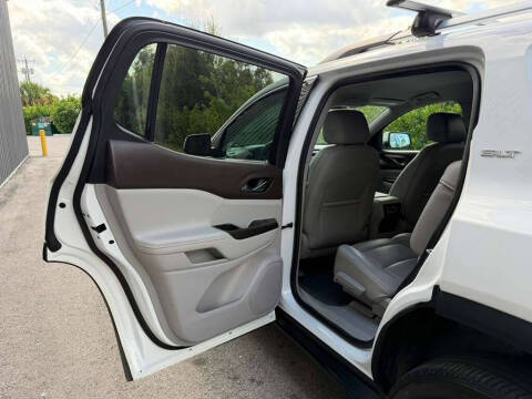 2017 GMC Acadia SLT-1