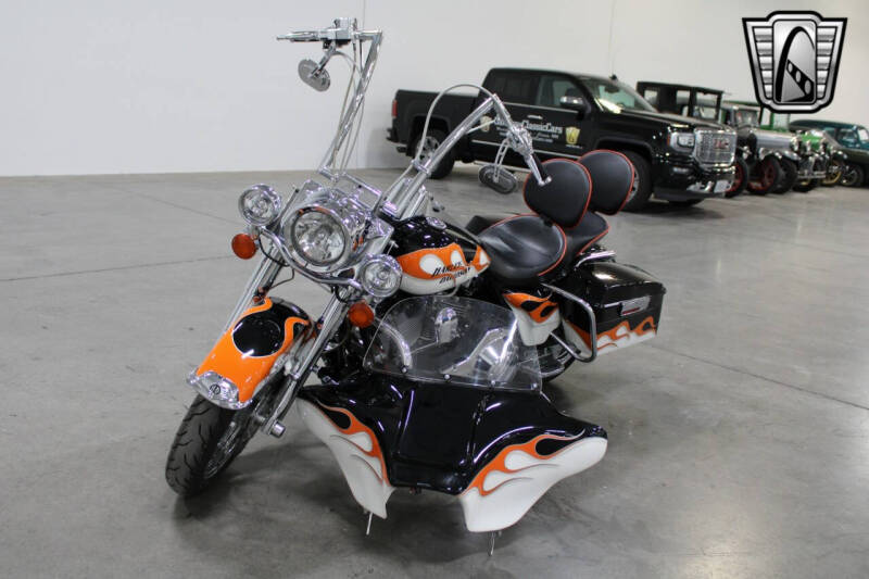 2000 HD FLHRCI / Road King Classic