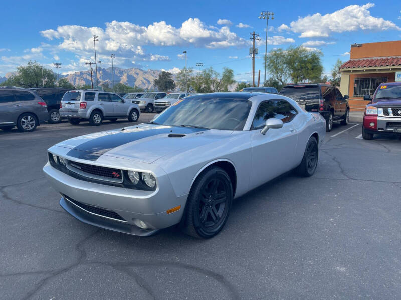2012 Dodge Challenger R/T Plus