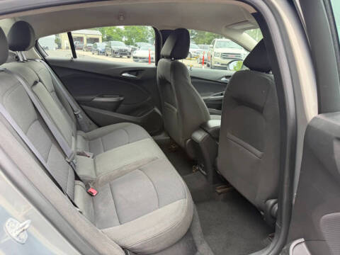 2017 Chevrolet Cruze LT Auto