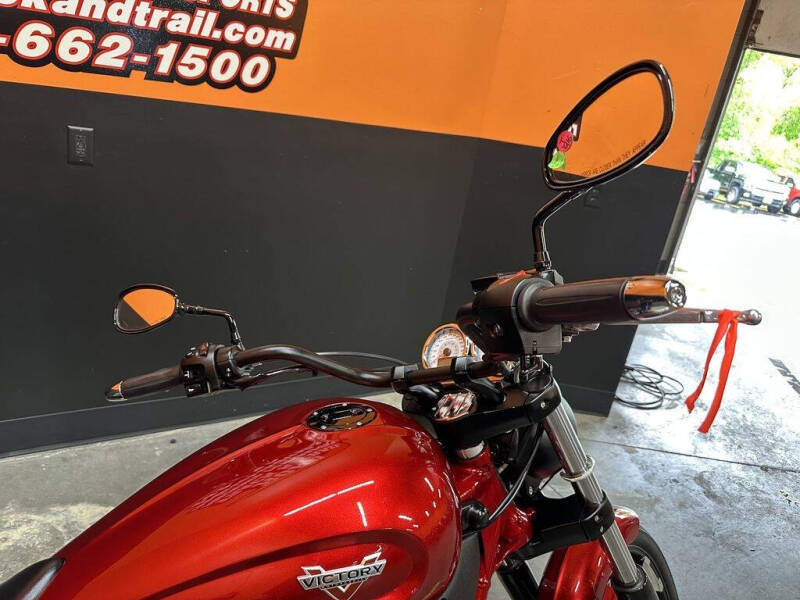 2016 Victory Vegas Sunset Red
