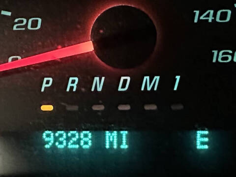 2025 Chevrolet Express LT 3500