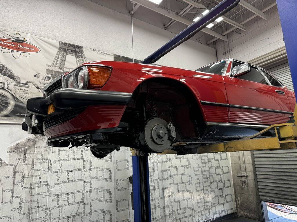 1989 Mercedes-Benz 560-Class 29