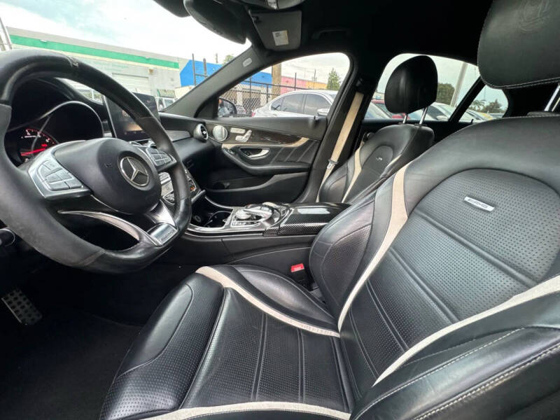 2016 Mercedes-Benz C-Class AMG C 63 S