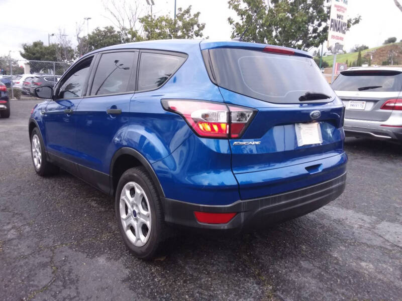 2018 Ford Escape S